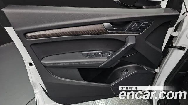 Audi Q5 40 TDI quattro Premium — Фото автомобиля 22