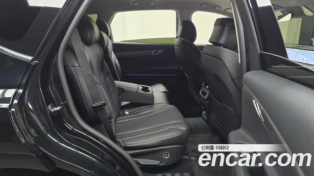 Genesis GV80 2.5T Бензин AWD — Фото автомобиля 11