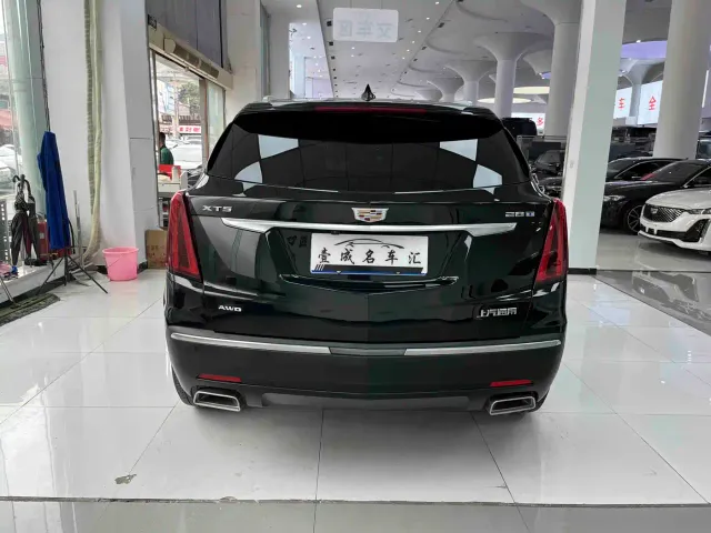 Cadillac XT5 — Фото автомобиля 5