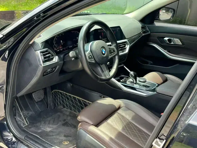 BMW 3 Series — Фото автомобиля 4
