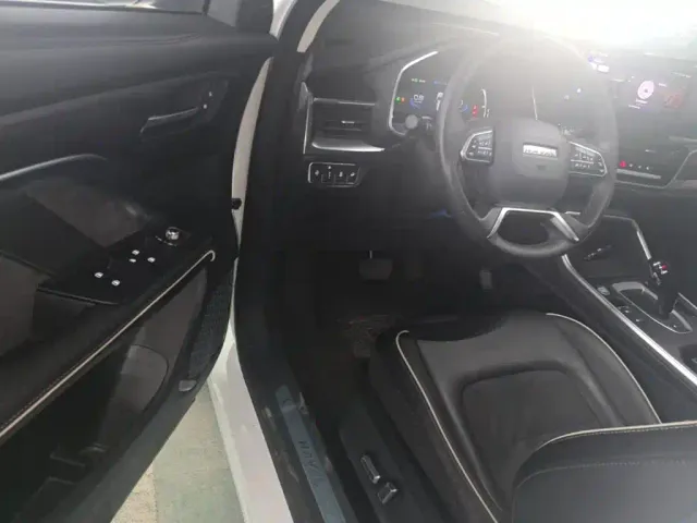 Haval H6 — Фото автомобиля 15