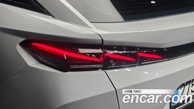 Peugeot 408 — Фото автомобиля 19