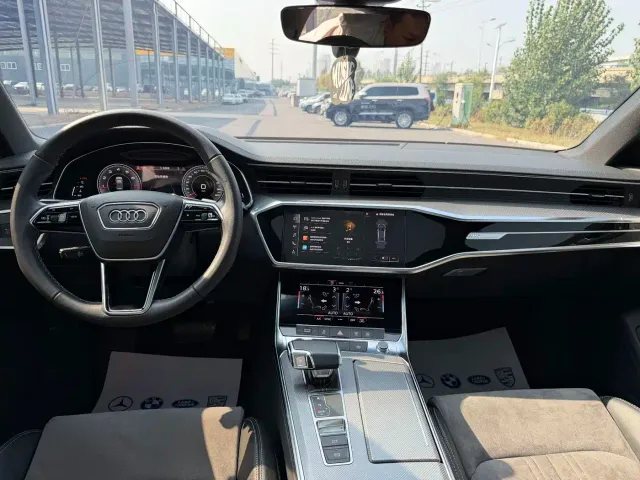 Audi A6L — Фото автомобиля 7