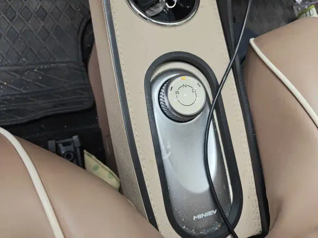 Wuling Hongguang Mini EV — Фото автомобиля 15