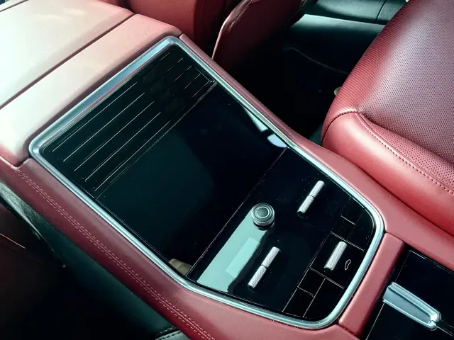 Porsche Panamera — Фото автомобиля 18