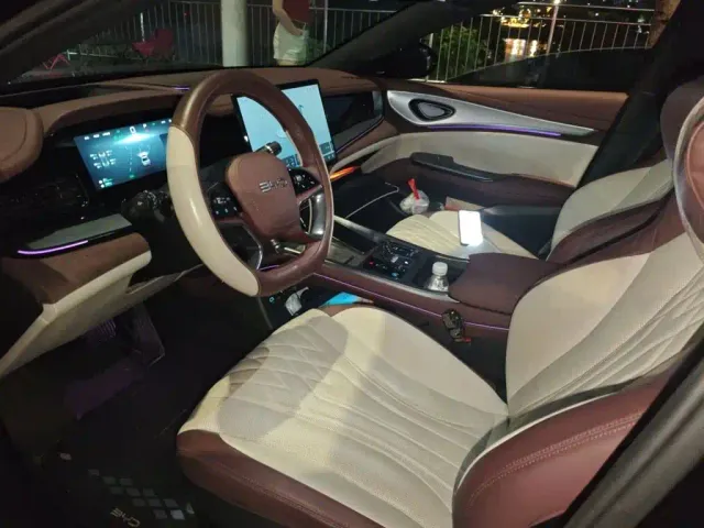 BYD Seal 07 DM-i 2025 DM-i 1.5T 125km Flagship — Фото автомобиля 11