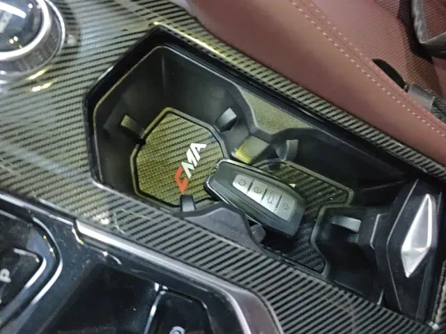 Geely Xingyue L — Фото автомобиля 8