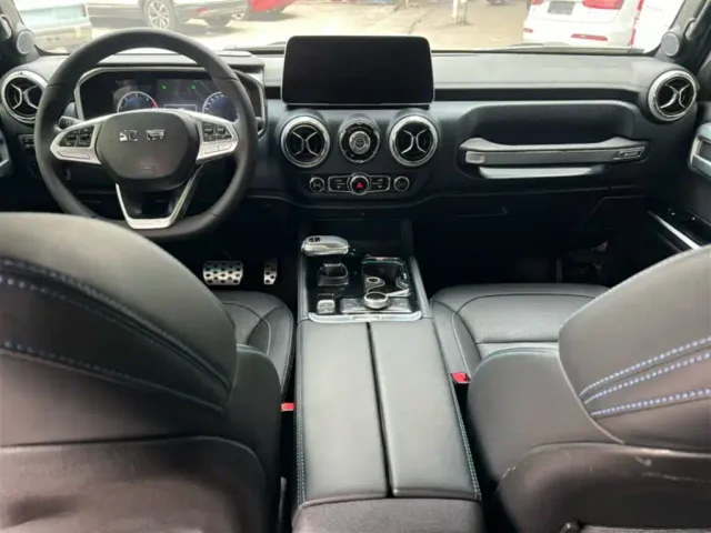 BAIC BJ40 — Фото автомобиля 9