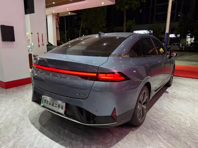 Xpeng P5 — Фото автомобиля 9
