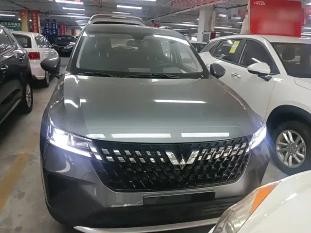 Wuling Xingchi — Фото автомобиля 2