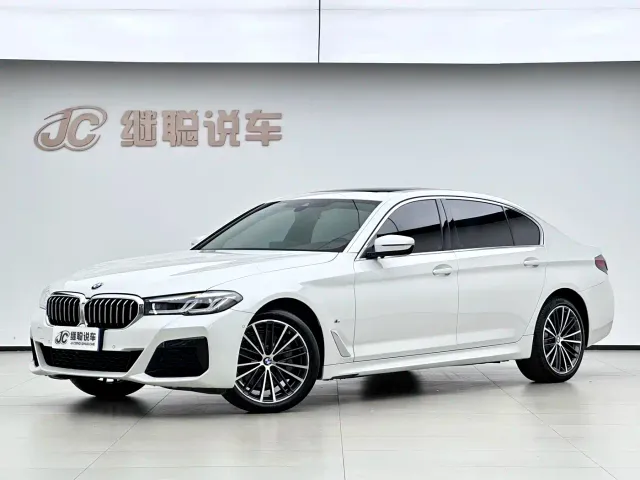 Фотография автомобиля — BMW 5 Series