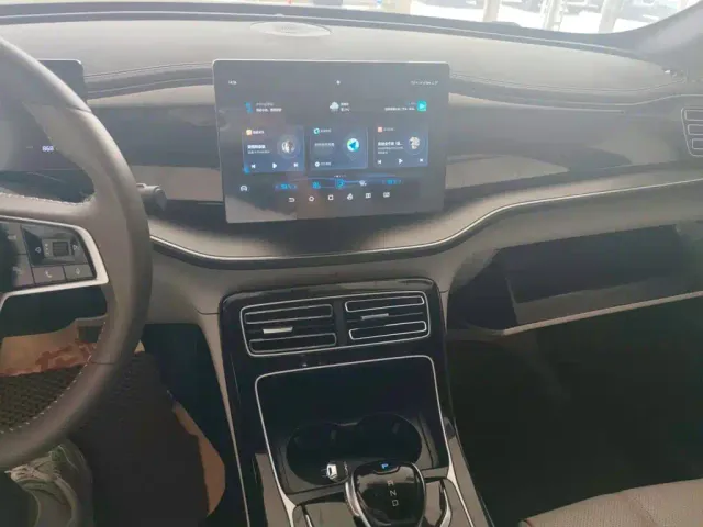 BYD Qin PLUS — Фото автомобиля 6