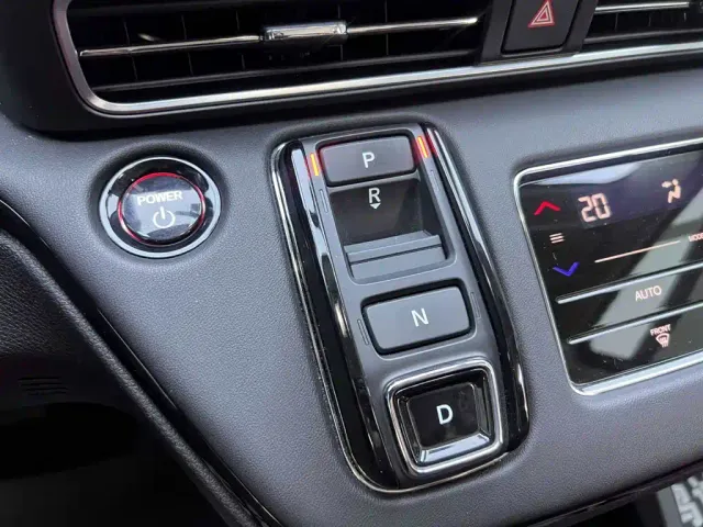Honda Odyssey — Фото автомобиля 23