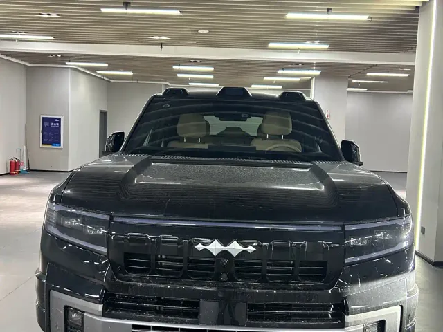 BYD FangChengBao Leopard 8 — Фото автомобиля 2