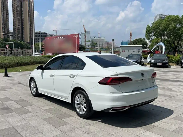 Volkswagen Bora — Фото автомобиля 13