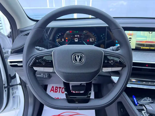 Changan Eado — Фото автомобиля 11