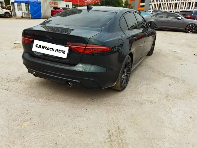 Jaguar XEL — Фото автомобиля 9