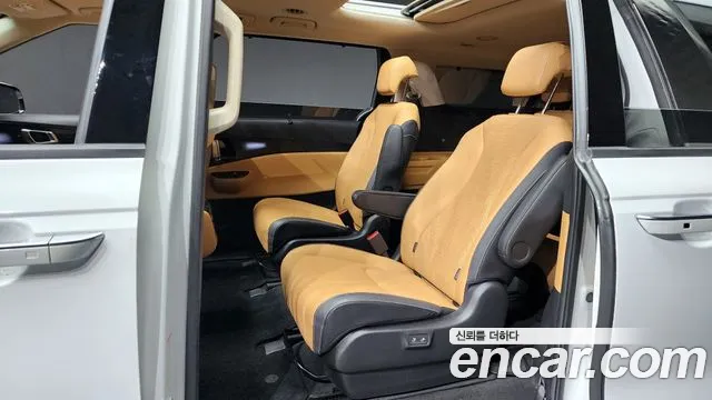 Kia Canival Carnival 4 поколение 9 мест Signature — Фото автомобиля 12