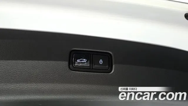 Genesis GV80 2.5T Бензин AWD — Фото автомобиля 23