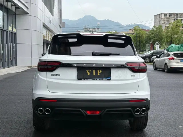 Geely Binyue — Фото автомобиля 13