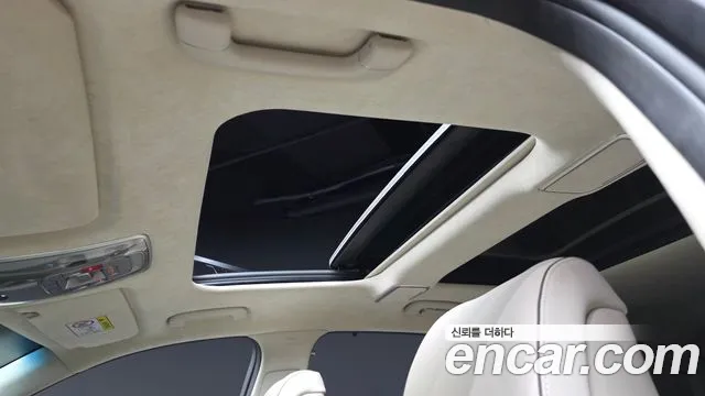 Genesis GV80 — Фото автомобиля 24