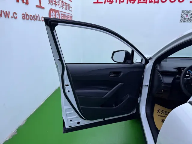 Toyota Corolla Cross — Фото автомобиля 4