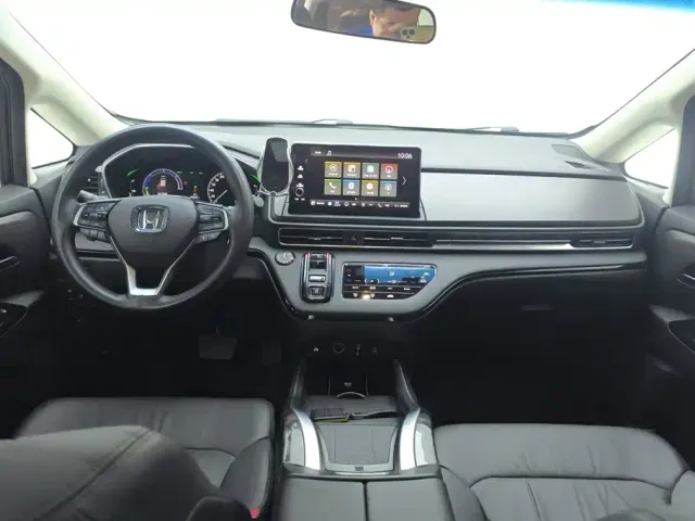 Honda Elysion — Фото автомобиля 12