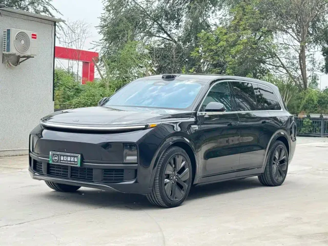 Фотография автомобиля — Li Auto L9