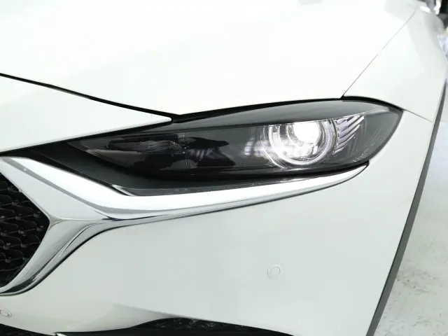 Mazda CX-4 — Фото автомобиля 8