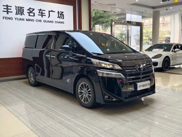 Toyota Vellfire — Фото автомобиля 3