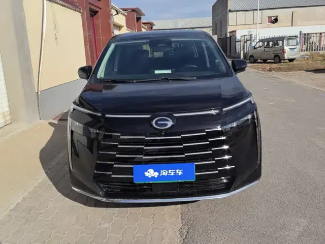 GAC Trumpchi E8 — Фото автомобиля 2