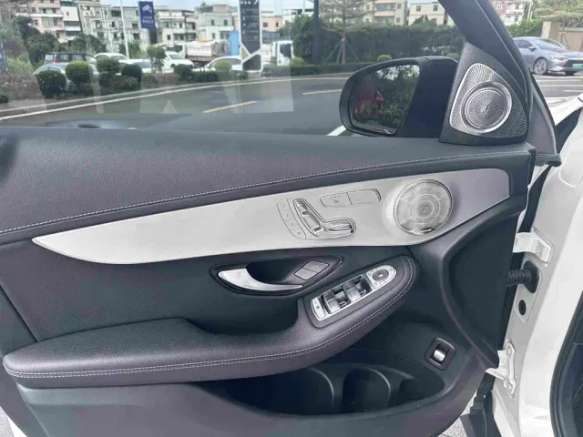 Mercedes-Benz GLC Coupe — Фото автомобиля 10
