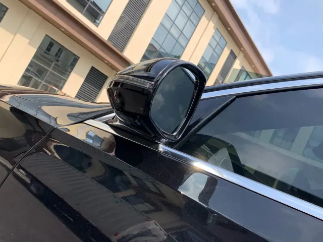 Mercedes-Benz E-Class — Фото автомобиля 10