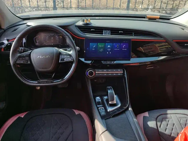 Dongfeng Fengshen AX7 — Фото автомобиля 12