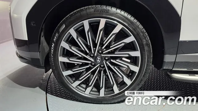 Hyundai Santafe Santa Fe (MX5) Бензин 2.5T 2WD — Фото автомобиля 4