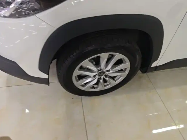 Toyota Corolla Cross — Фото автомобиля 22