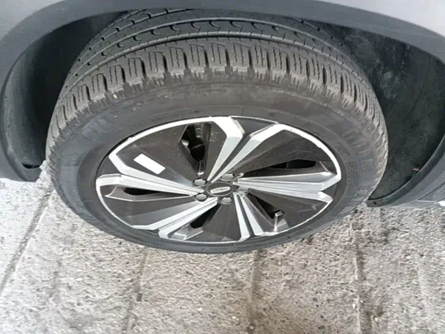 Geely Xingyue L — Фото автомобиля 22