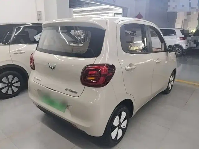 Wuling Hongguang Mini EV — Фото автомобиля 6