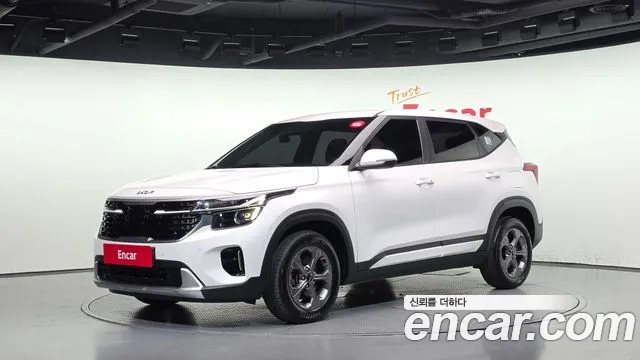 Фотография автомобиля — Kia Seltos New