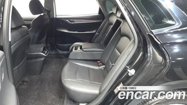 Hyundai Grandeur New — Фото автомобиля 17