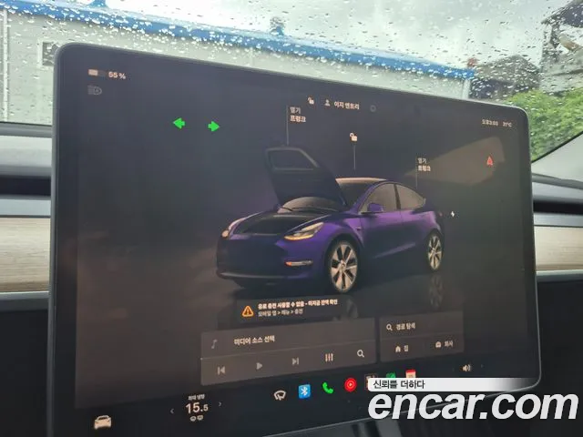 Tesla Model Y — Фото автомобиля 12