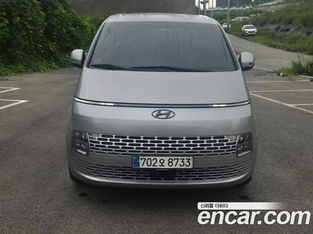 Hyundai Staria Staria Tourer 11 мест — Фото автомобиля 3