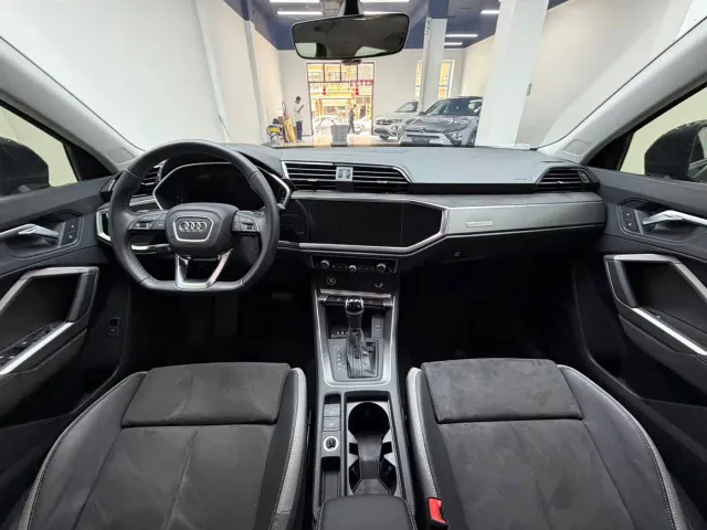 Audi Q3 — Фото автомобиля 15