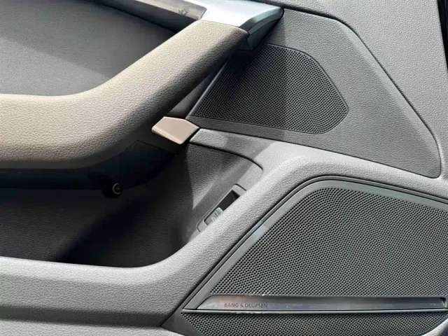Audi A7L — Фото автомобиля 8