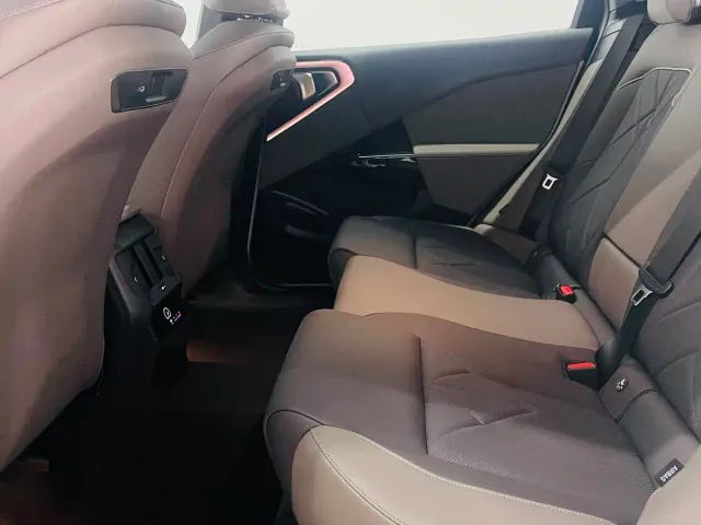 BMW X3 — Фото автомобиля 10