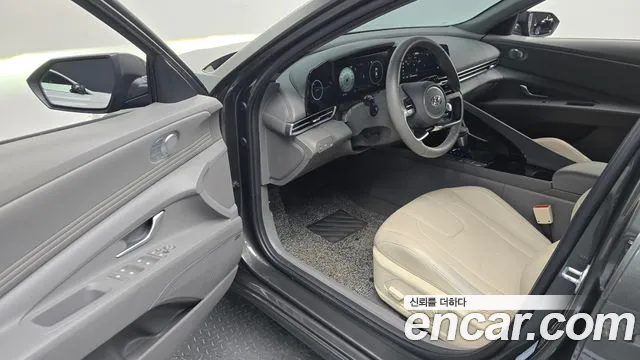 Hyundai AVANTE Avante (CN7) — Фото автомобиля 10