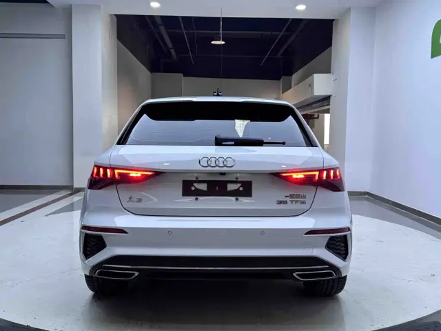 Audi A3 — Фото автомобиля 5