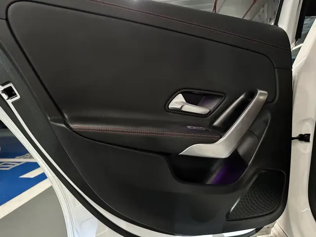 Mercedes-Benz A-Class — Фото автомобиля 16