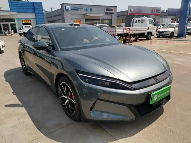BYD Han L — Фото автомобиля 3