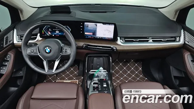 BMW 2 Series U06 — Фото автомобиля 6